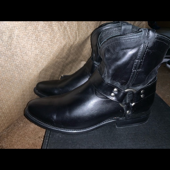 frye wyatt harness boot